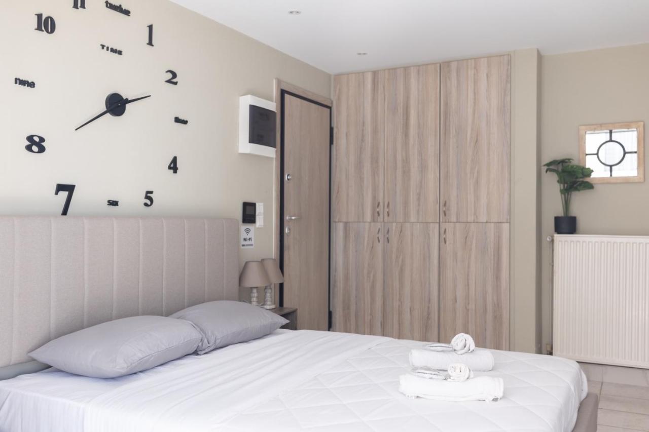 Aiolos Luxury Agios Dimitrios Center 4 *